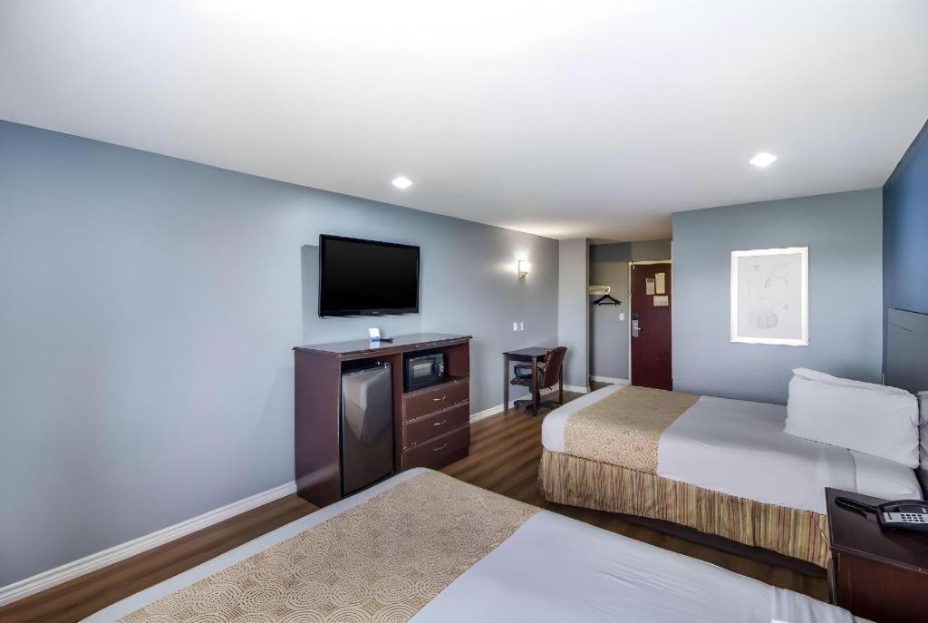 Rodeway Inn & Suites Port Arthur - Groves Exterior foto